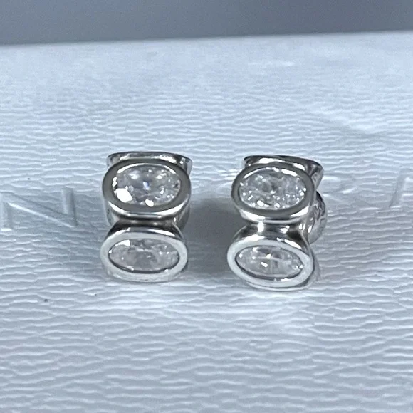 Two Authentic Pandora Sterling Silver 925 & Clear CZ Oval Lights Charms - Picture 2 of 4
